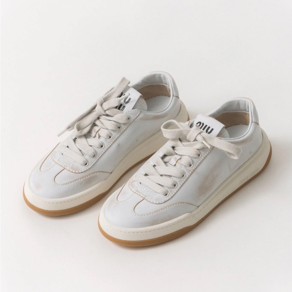 Like New MIU MIU LEATHER SNEAKERS $995 40